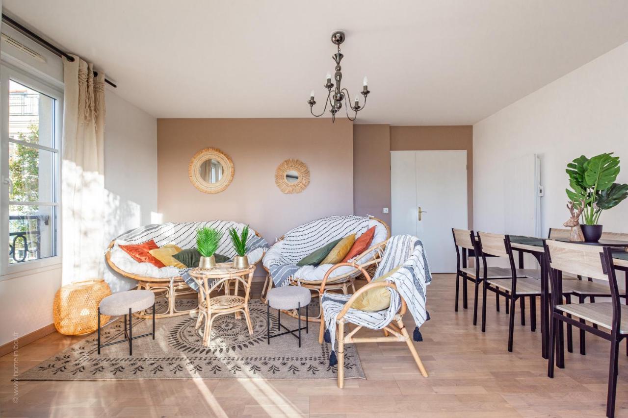Appartamento Luxe Flat For 7 - Fairytale Factory Bussy-Saint-Georges Esterno foto