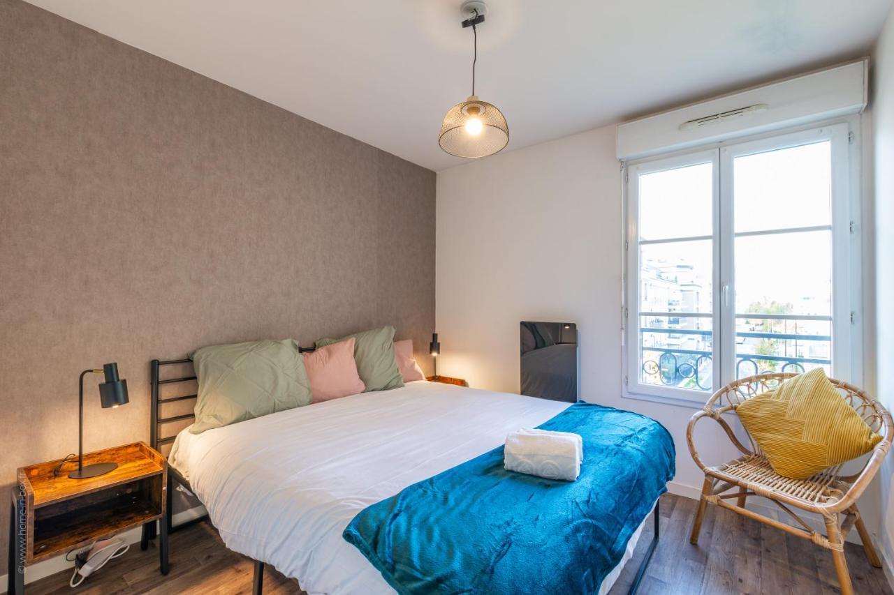 Appartamento Luxe Flat For 7 - Fairytale Factory Bussy-Saint-Georges Esterno foto