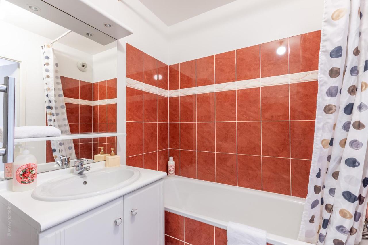 Appartamento Luxe Flat For 7 - Fairytale Factory Bussy-Saint-Georges Esterno foto